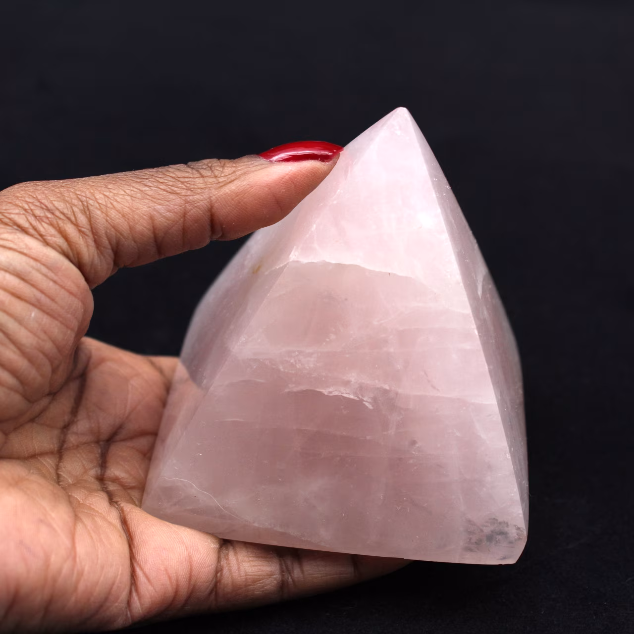 Piramide di quarzo rosa
