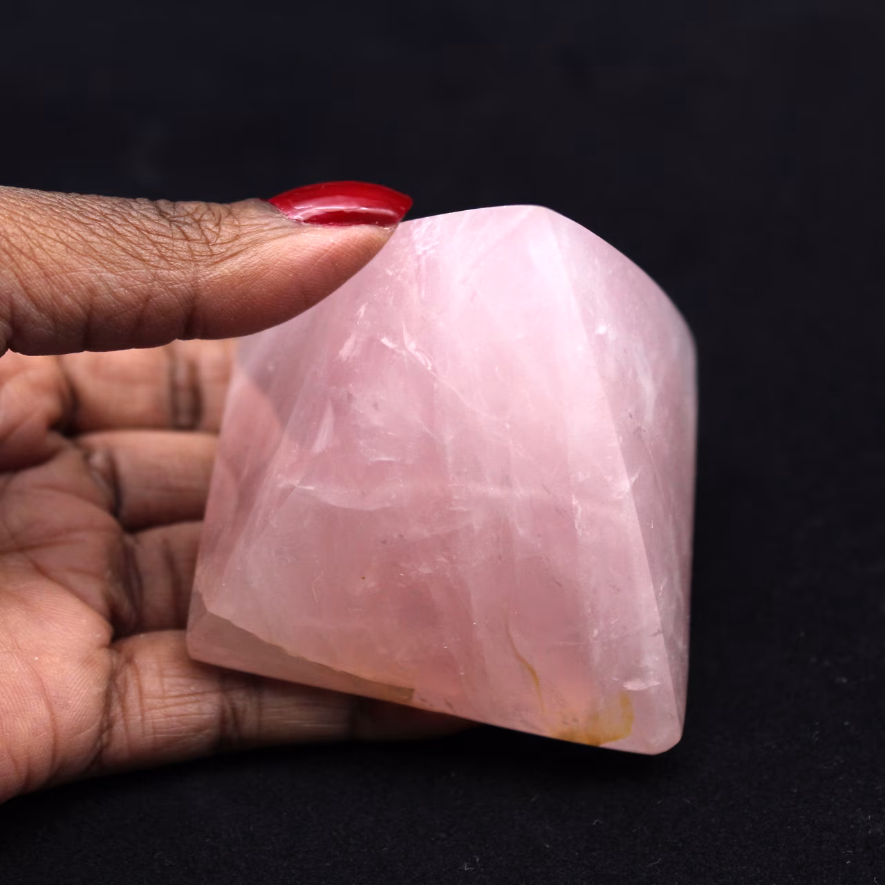 Piramide di quarzo rosa