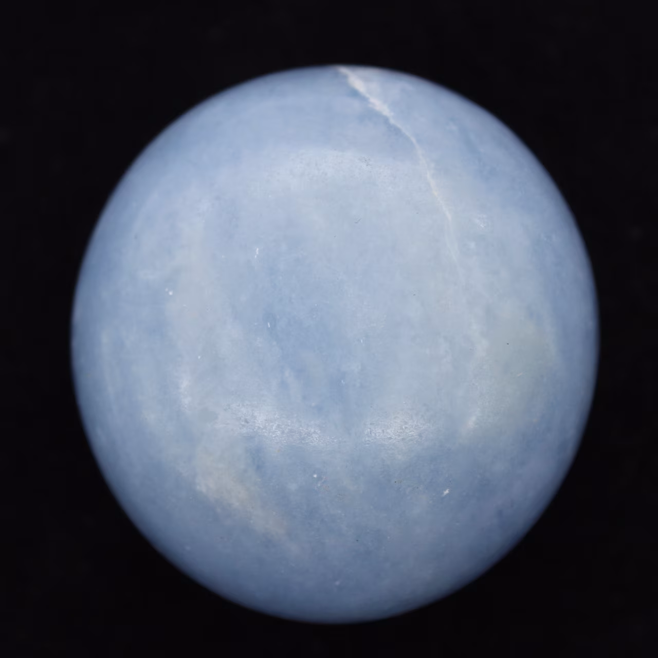 Ciottoli di calcite blu