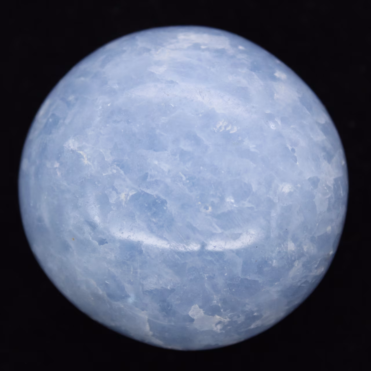 Ciottoli di calcite blu