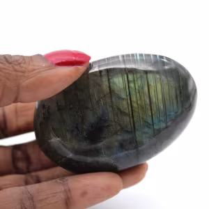 Ciottolo di Labradorite lucido
