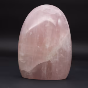 Quarzo rosa ornamentale