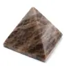 Piramide del microclino del Madagascar - 2