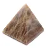 Piramide di pietra del microclino - 3