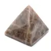 Piramide di pietra del microclino del Madagascar - 4
