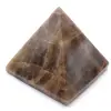Piramide di pietra del microclino del Madagascar - 3