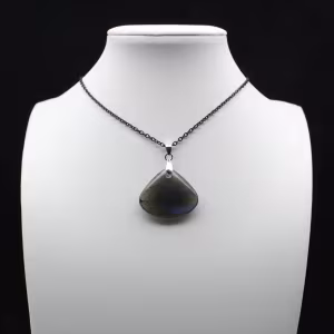 Ciondolo in labradorite