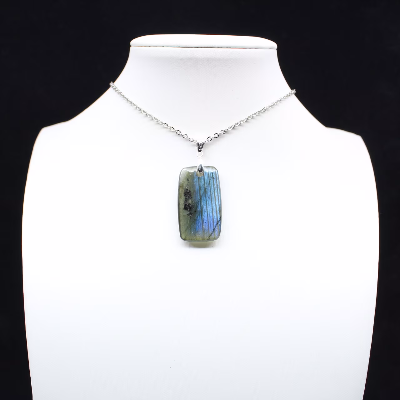 Pendente rettangolare in labradorite