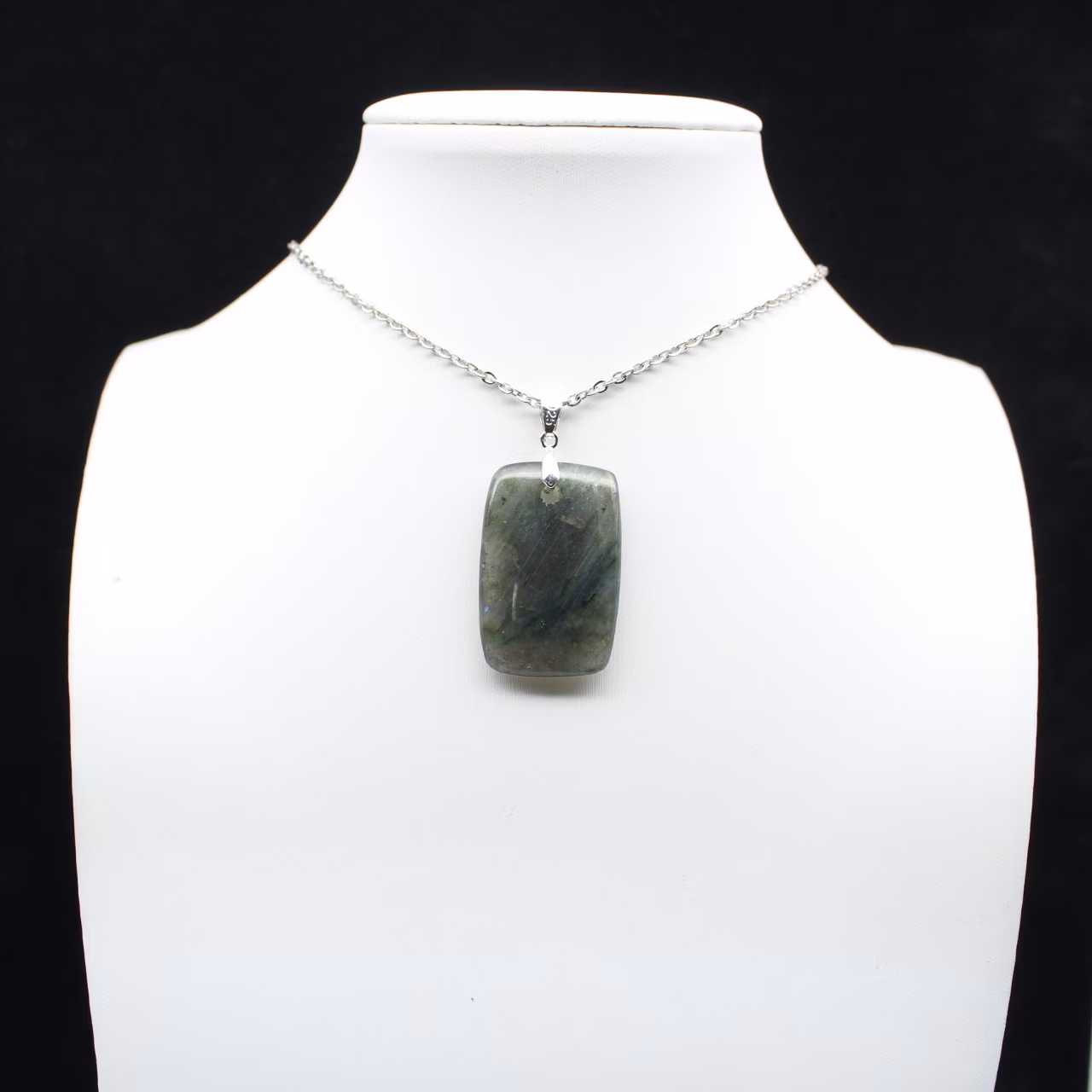 Pendente rettangolare in labradorite