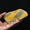 Esemplare di calabrone di diaspro, roccia vulcanica - 1