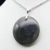 Ciondolo rotondo in labradorite - 1