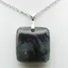 Ciondolo in labradorite quadrata - 2