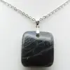Ciondolo in labradorite quadrata - 2