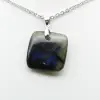 Ciondolo quadrato in labradorite naturale - 1
