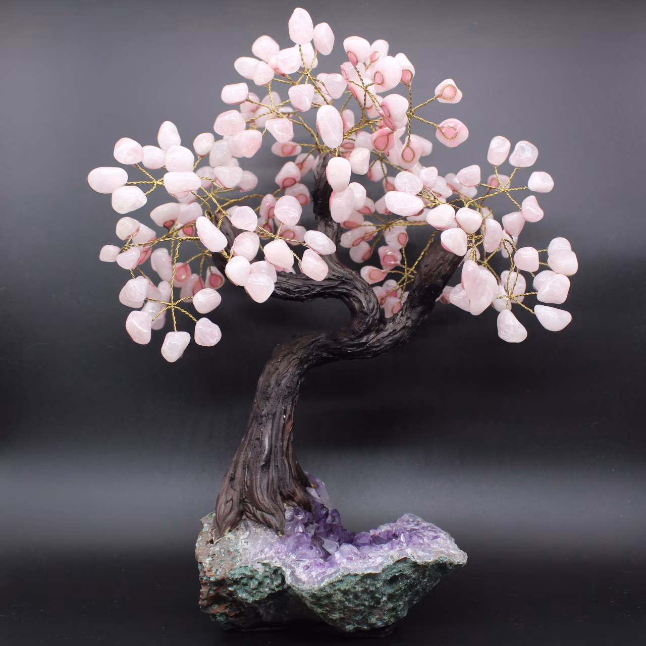 Albero minerale con base in ametista e foglie in quarzo rosa