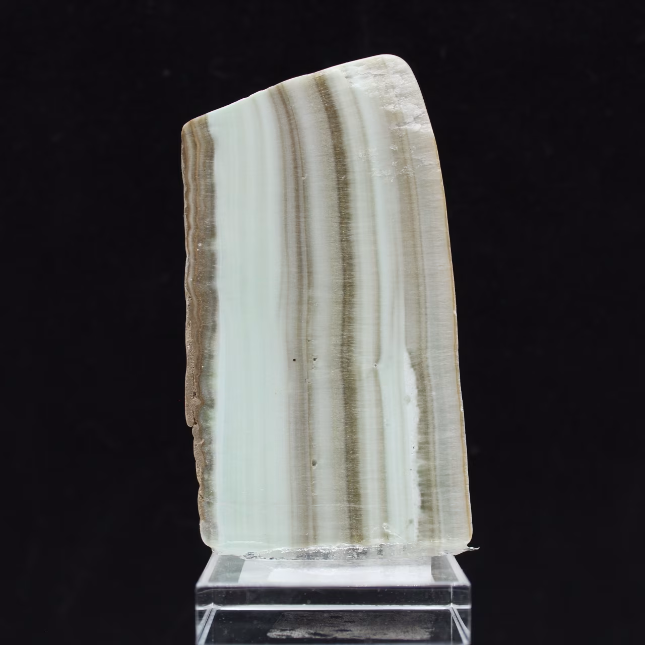 Fetta lucidata di Aragonite verde minerale grezzo di qualità