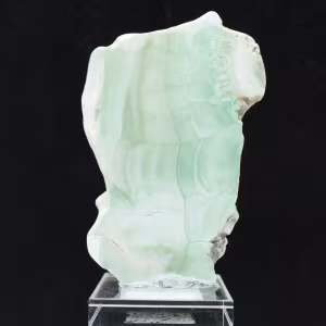 Fetta di pietra di Aragonite verde naturale