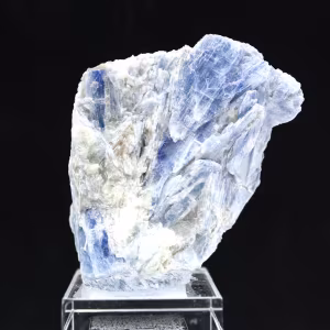 Cristalli di cianite