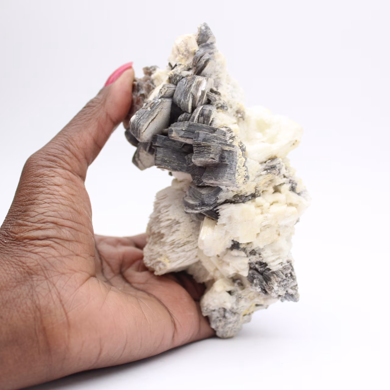 Mica cristallizzata su quarzo bianco dall'Afghanistan