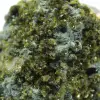 Cristalli di epidoto verde dal Marocco su roccia ospite - 6