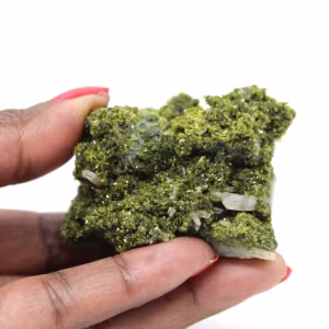 Cristalli di epidoto verde dal Marocco