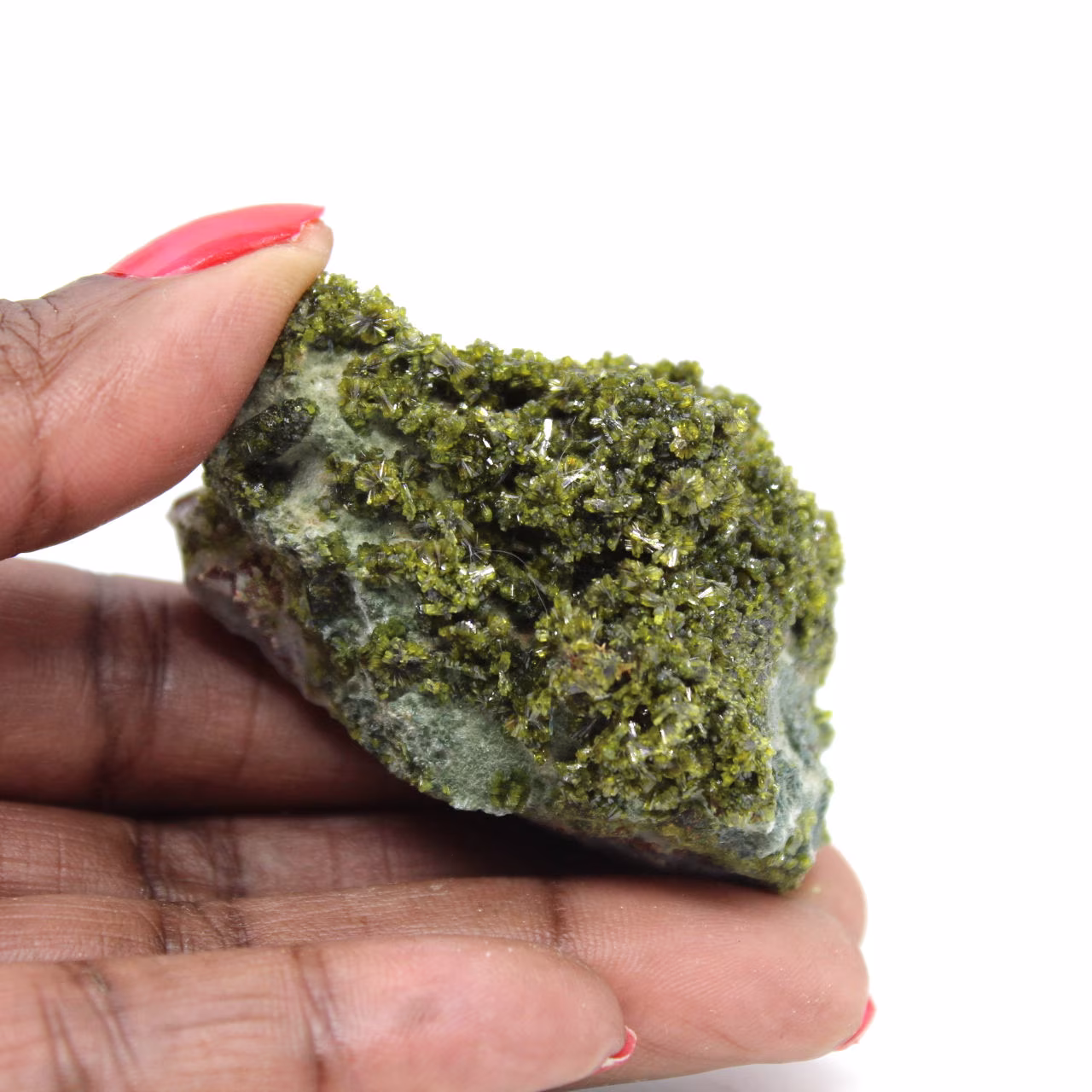 Piccolo epidoto verde su matrice marocchina
