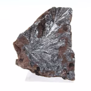 Pirolusite cristallina molto piccola, esemplare