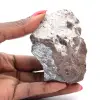 Cristalli di pirolusite su matrice, roccia naturale - 1