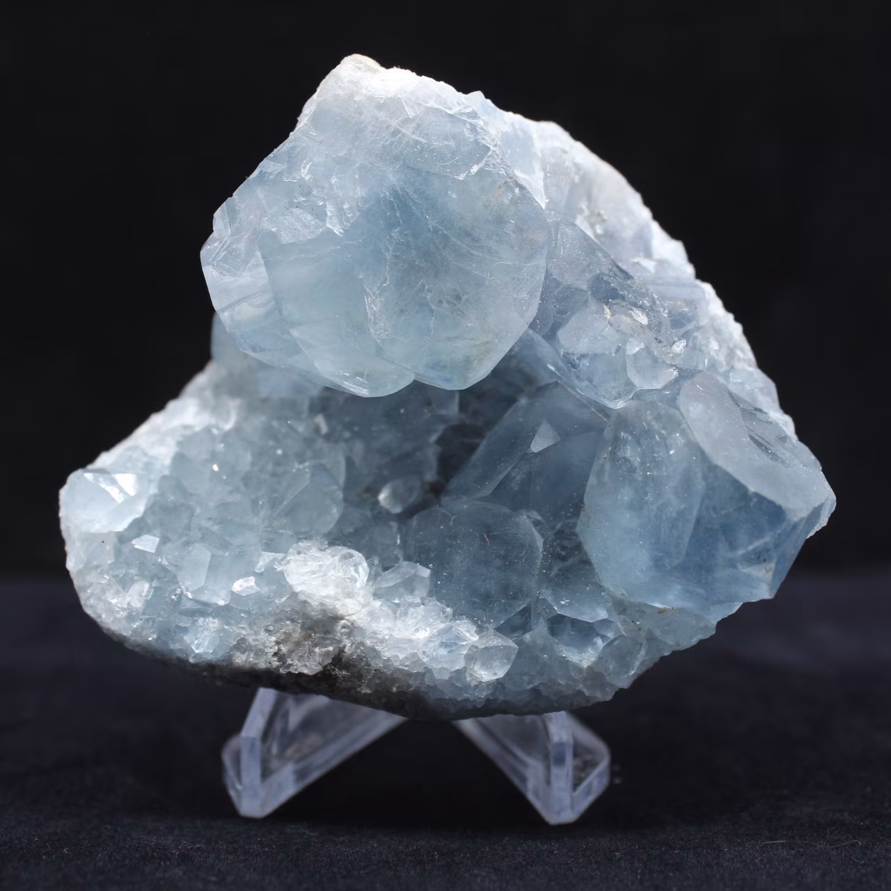 Geode di Celestina blu del Madagascar
