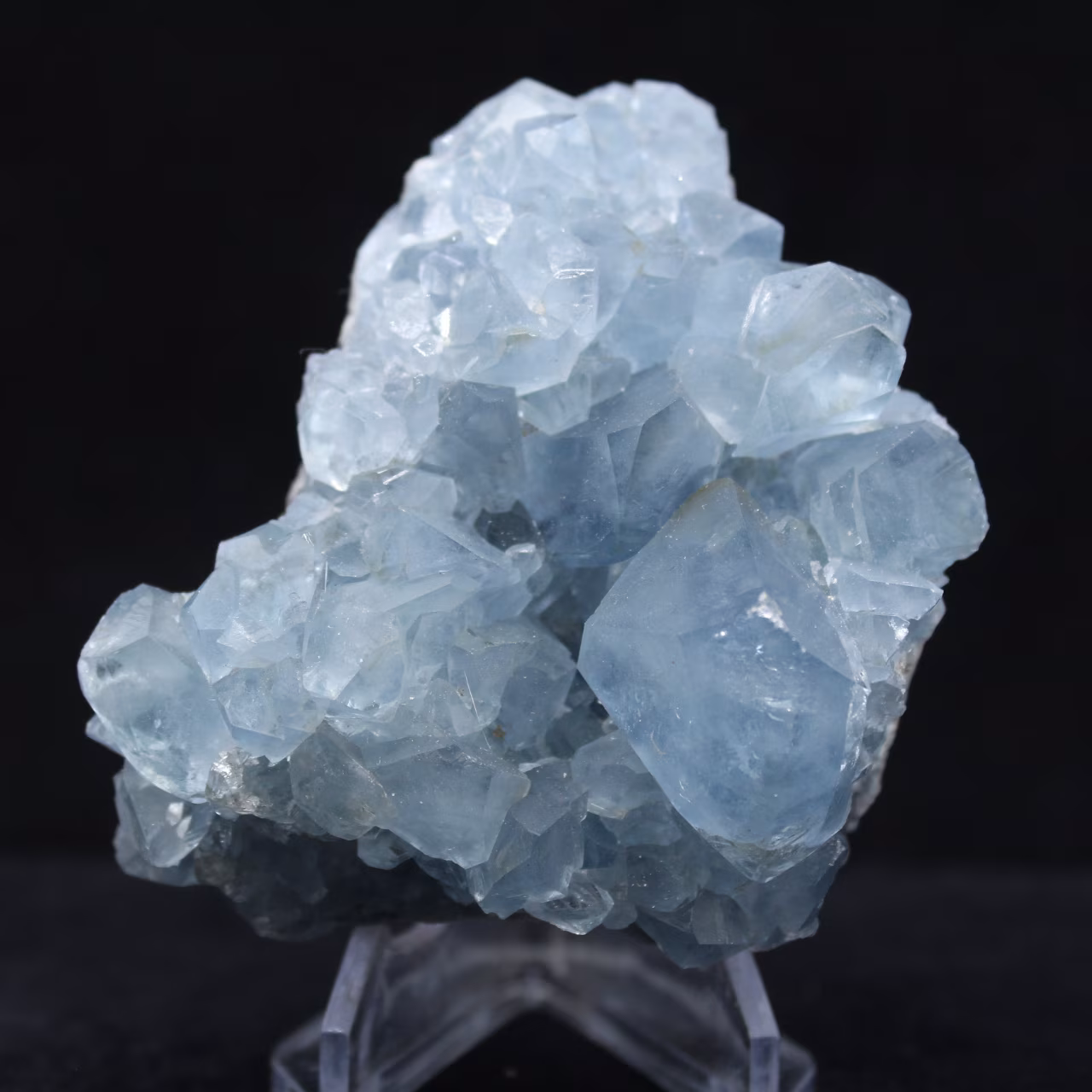 Esemplare di celestina: geode del Madagascar