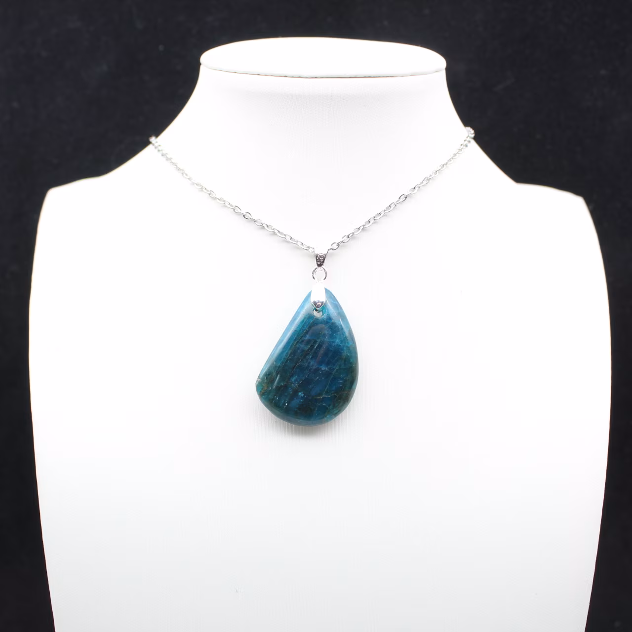 Ciondolo in apatite blu-verde - Autentico dal Madagascar