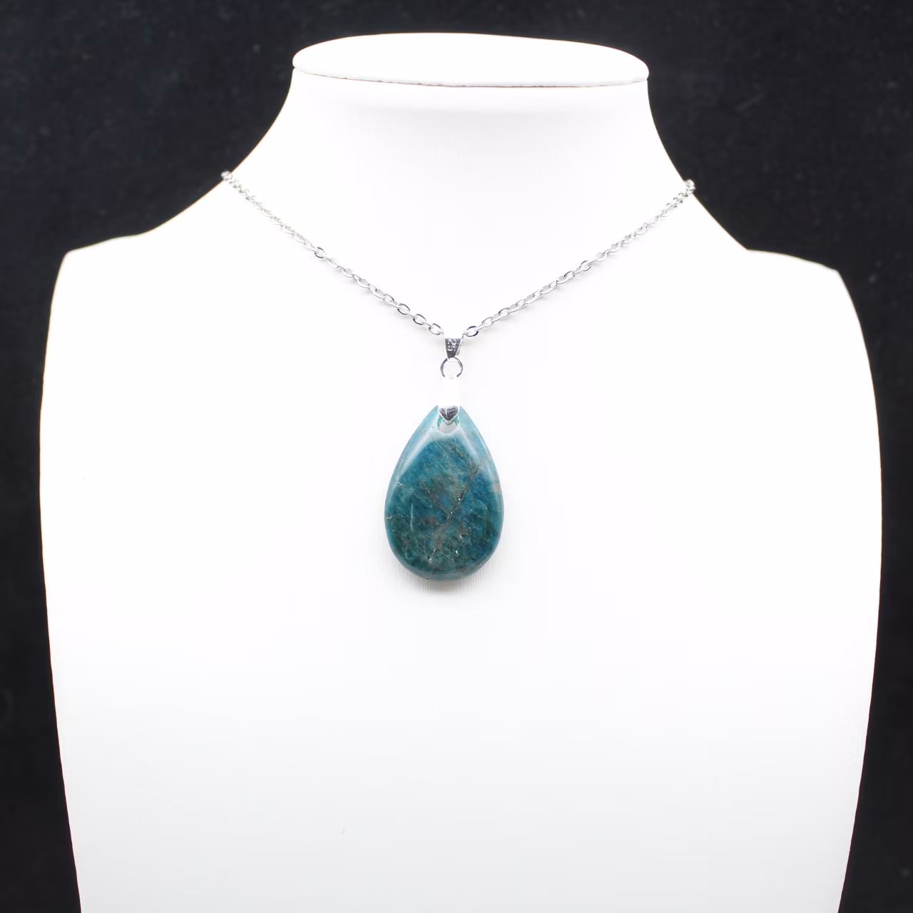 Ciondolo in apatite blu del Madagascar - Piccolo esemplare prezioso
