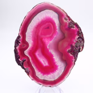 Fetta di agata naturale tinta di rosa