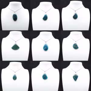 Ciondolo in apatite blu del Madagascar - Pietra naturale