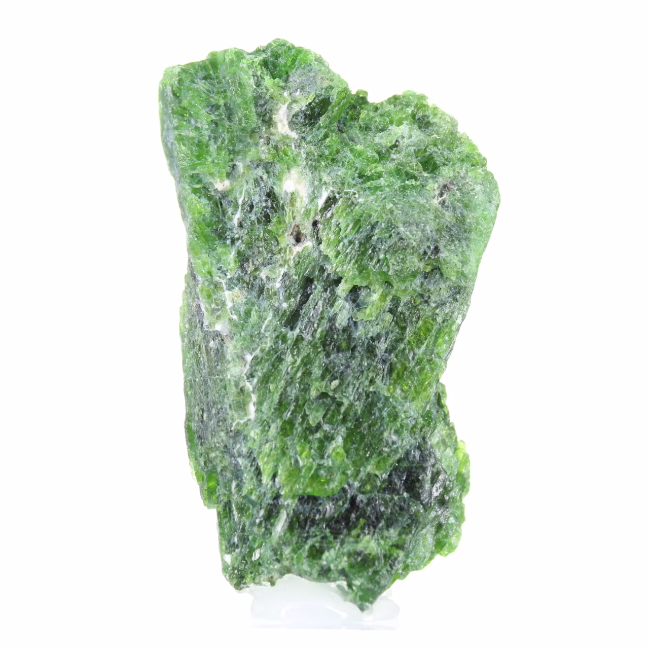 Campione grezzo di cromediopside finlandese su base, 60 g