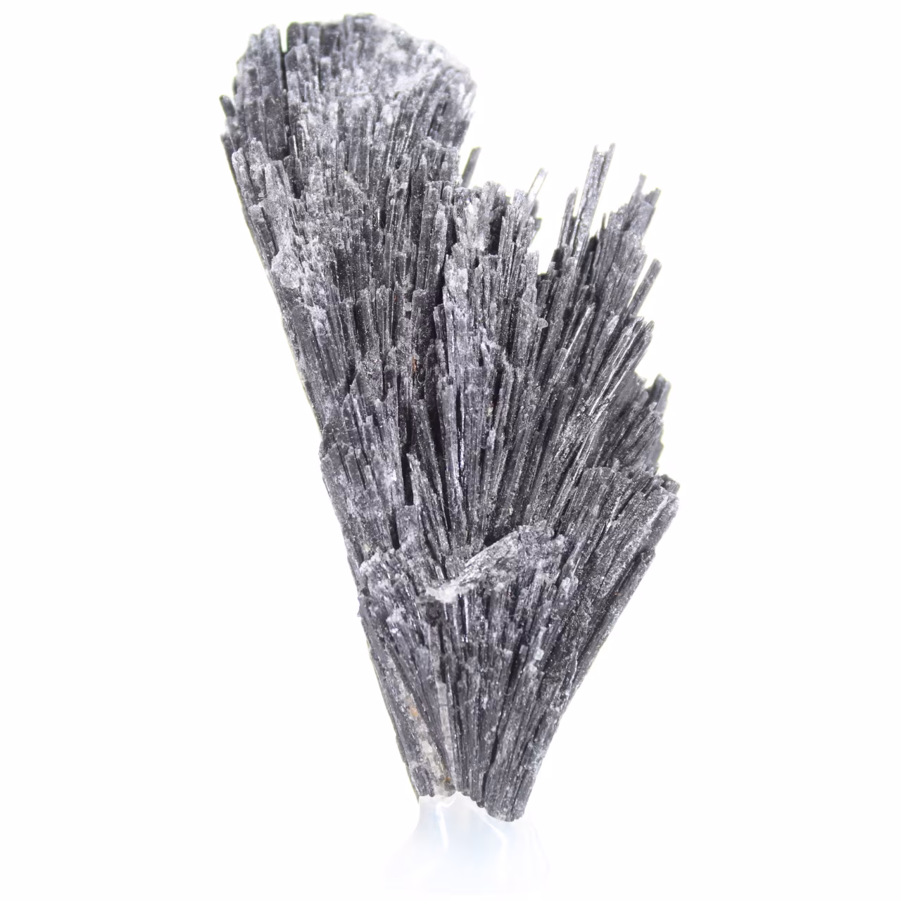 Cyanite noire du Brésil, cristal brut sur socle acrylique 25 g