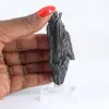 Cyanite noire brésilienne, cristal naturel sur socle acrylique 35 g - 1