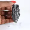 Cyanite noire brésilienne, spécimen cristallisé sur socle 35 g - 1