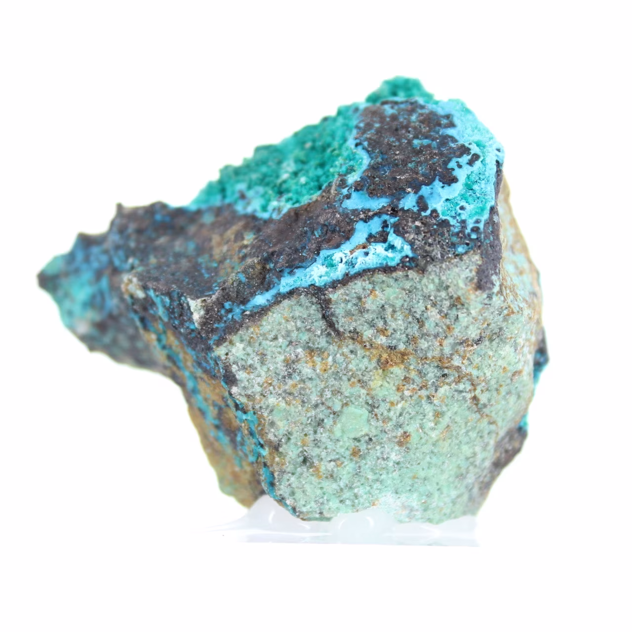 Campione mineralogico di brochantite verde proveniente dal Cile su una base