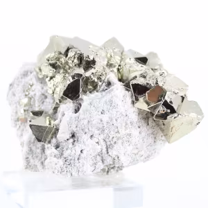 Campione di pirite proveniente dal Perù con cristalli ottaedrici dorati