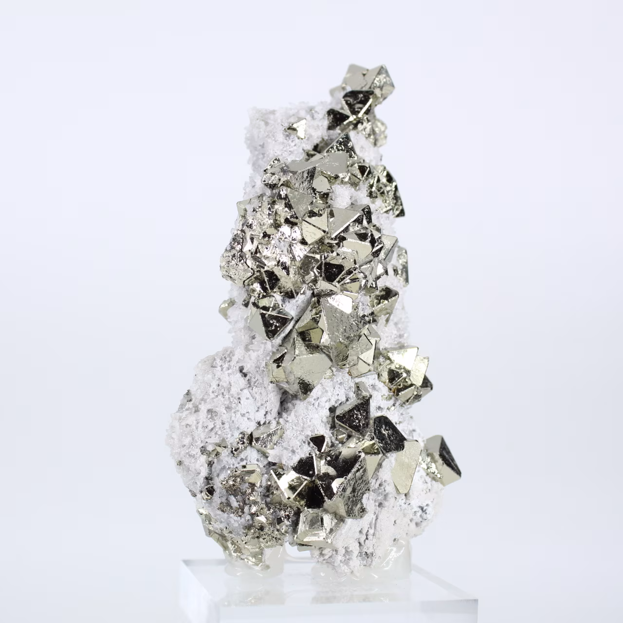 Pirite dal Perù in forme ottaedriche – Minerale da collezione su una base