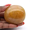 Ciottolo giallo in quarzo malgascio per decorazione minerale - 2