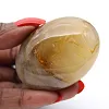 Ciottolo di quarzo giallo del Madagascar dai contorni morbidi - 2