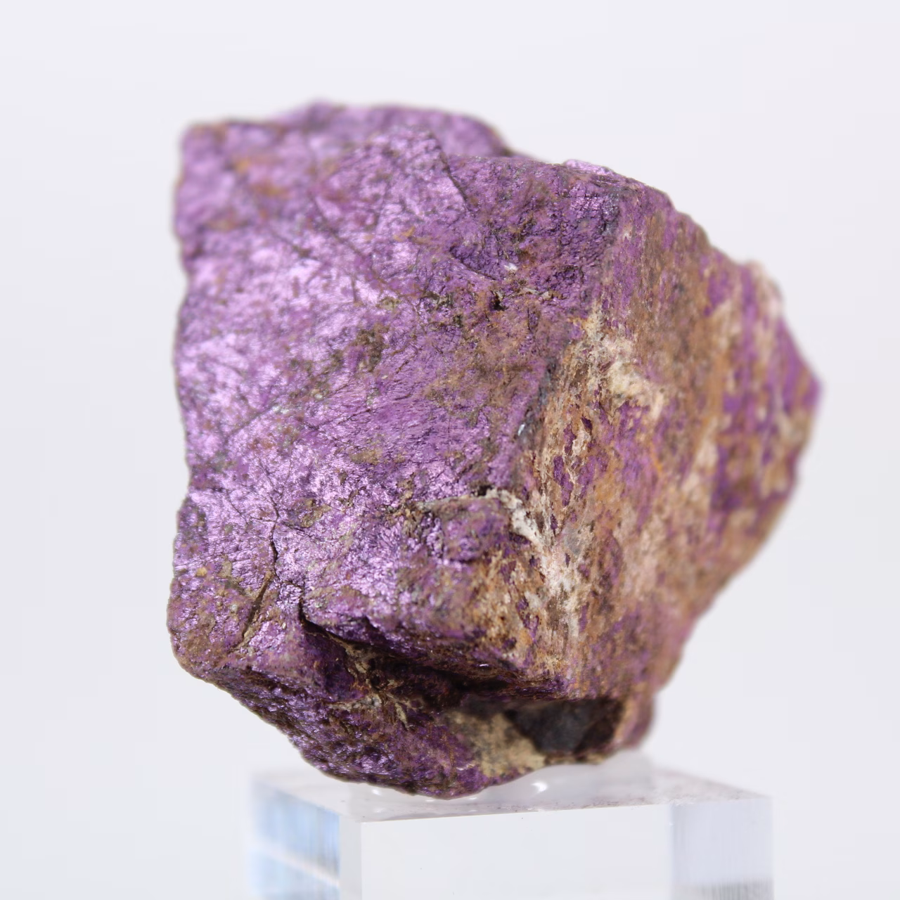 Purpurite grezza del Portogallo – Pezzo da collezione su base